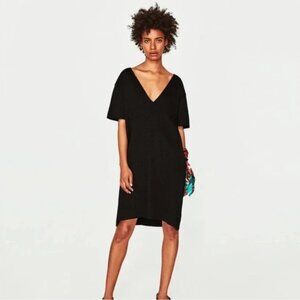Zara Trafaluc V-Neck Shift Dress | Black | S